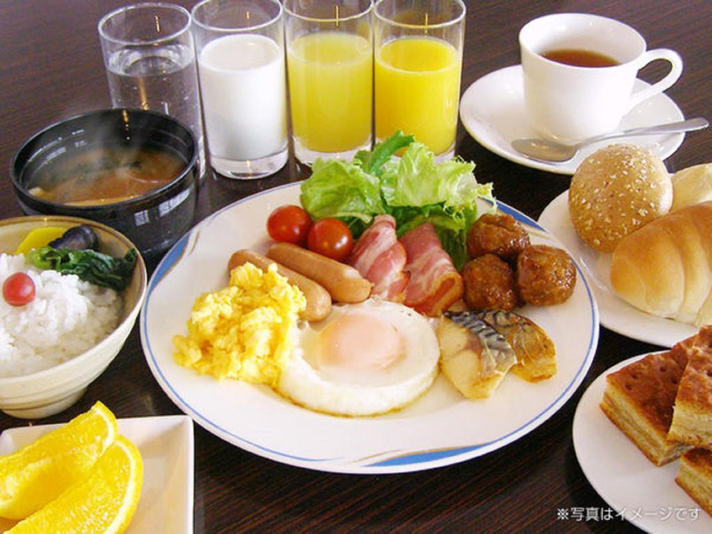 Hotel Tsubame Hills Екстериор снимка