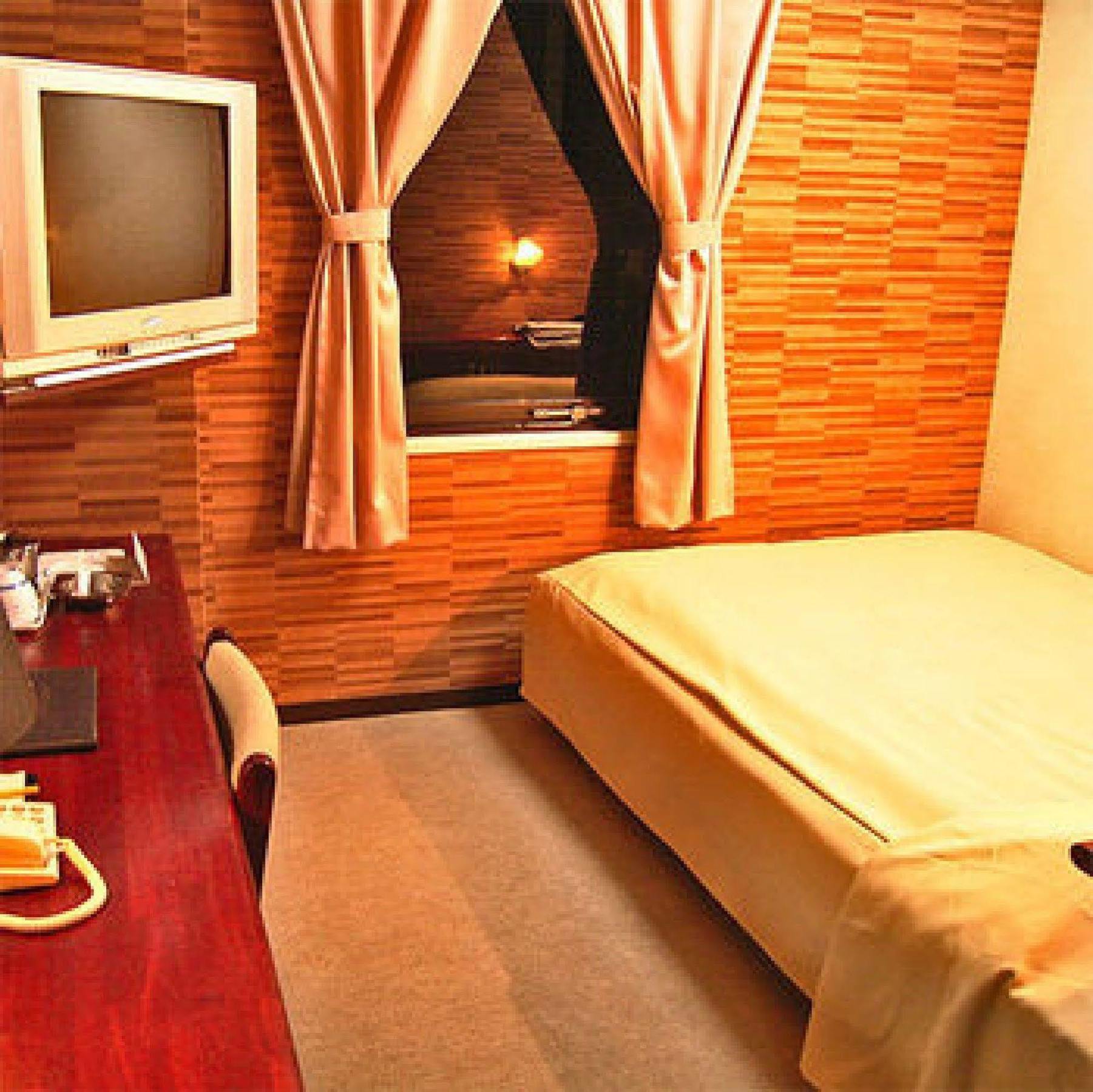 Hotel Tsubame Hills Екстериор снимка